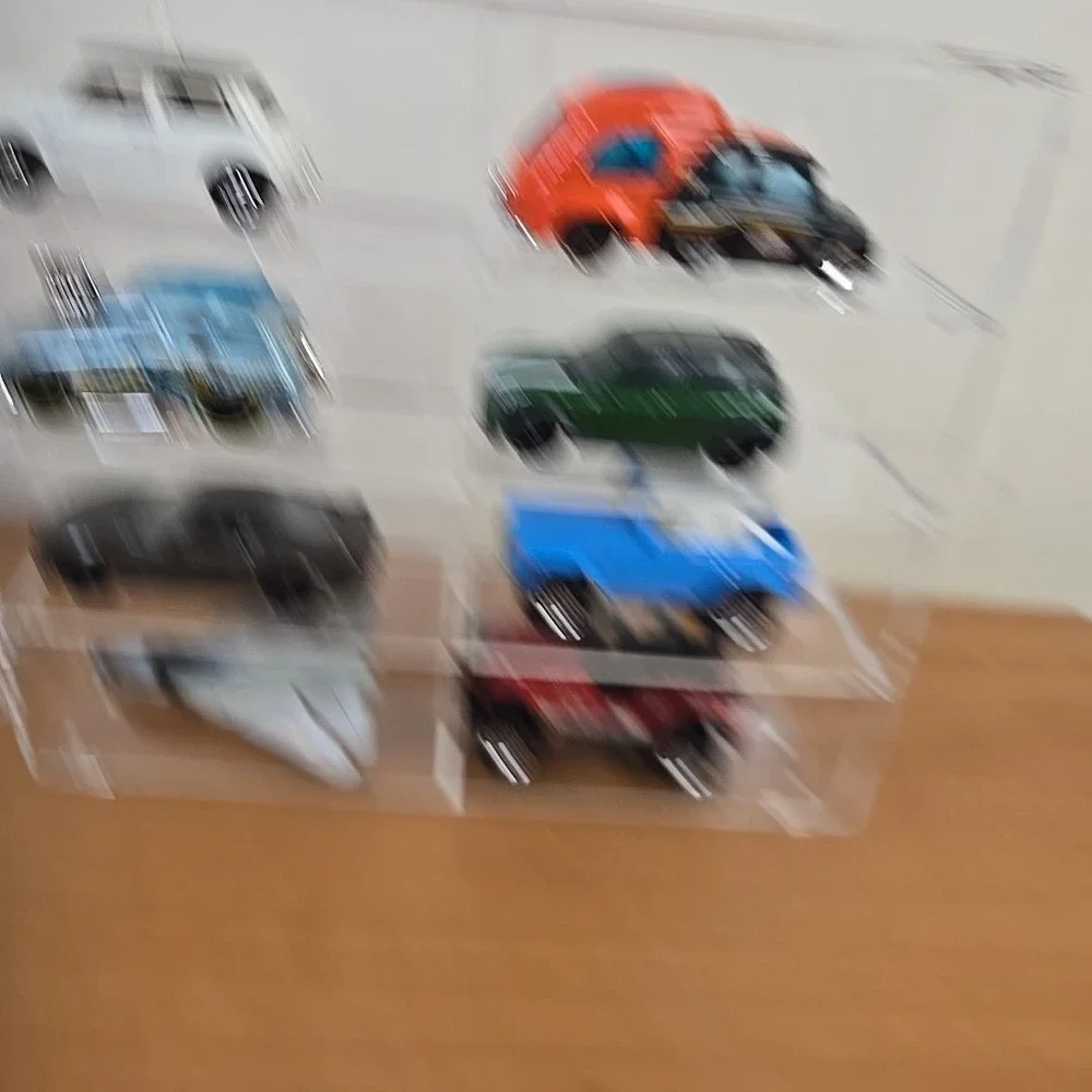 Clear Acrylic Display Case 1:64 Scale Diecast Cars INCLUDING Mix AX of CARS x 8‎